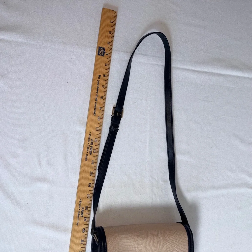 Jules Kae Crossbody Bag Small Beige Black Excellent Lizard Embossed Turn-Lock